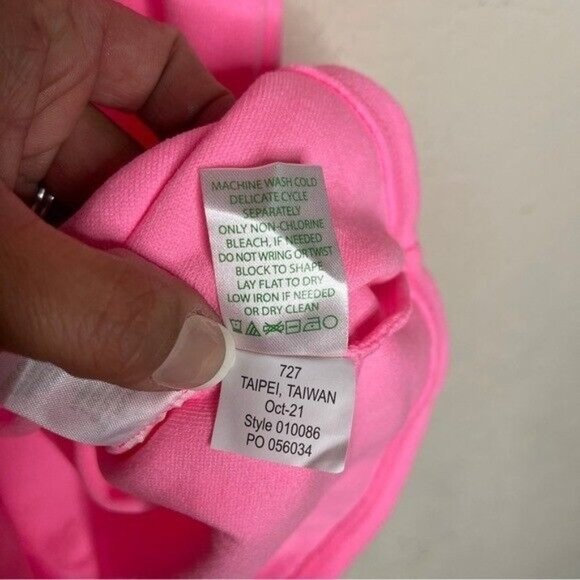 Lilly Pulitzer Girls Chaplin Cover-Up Resort Barbiecore Size XL - Picture 9 of 9